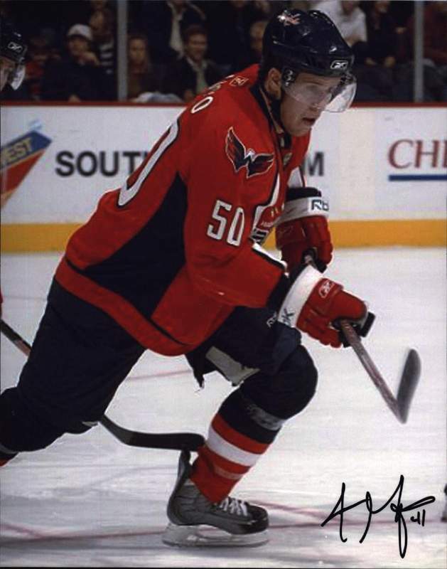 Joe Motzko signed NHL hockey 8x10 Photo Poster painting W/Cert Autographed A0003