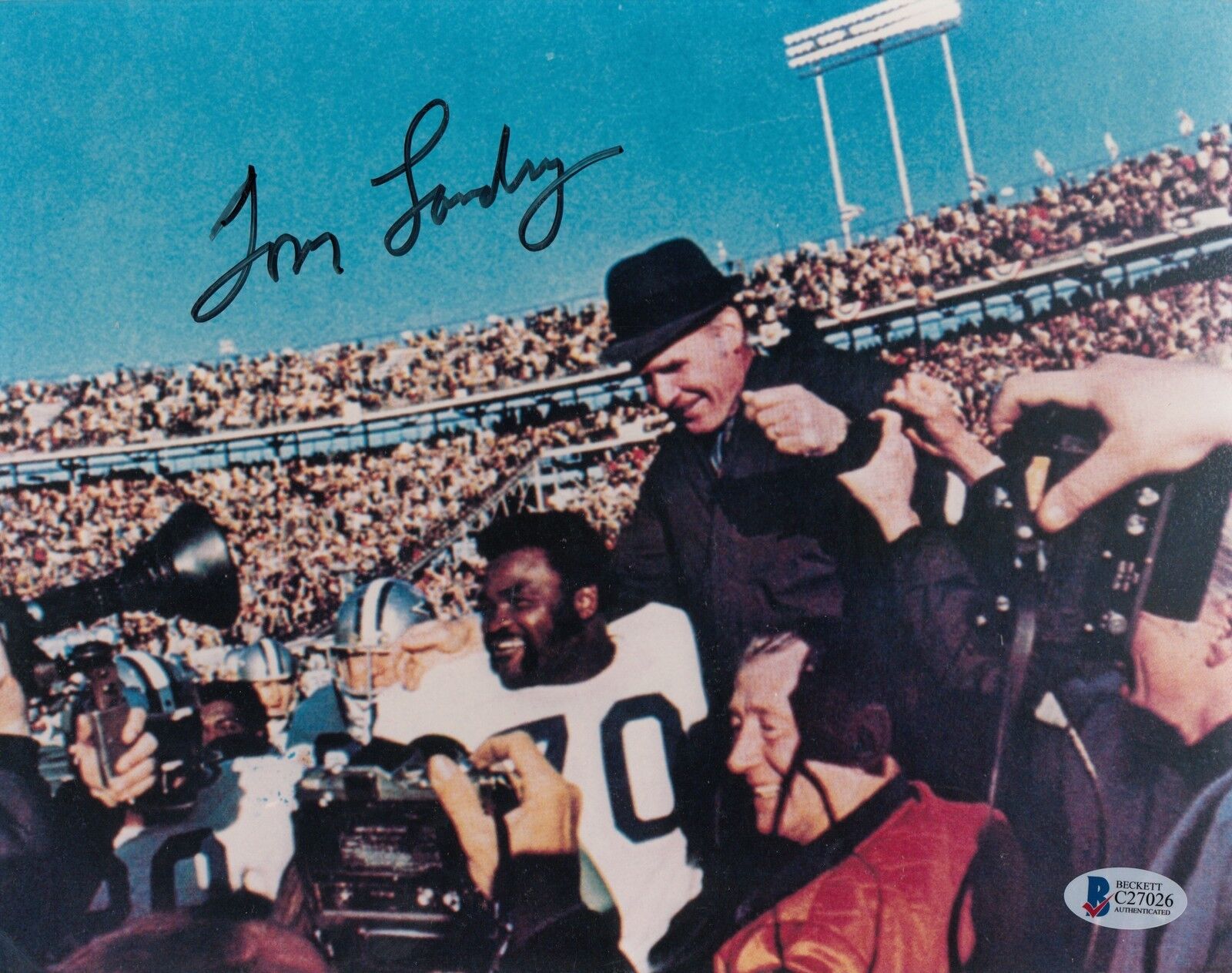 Tom Landry #0 Signed 8x10 Photo Poster painting Beckett Certified Dallas Cowboys 041118