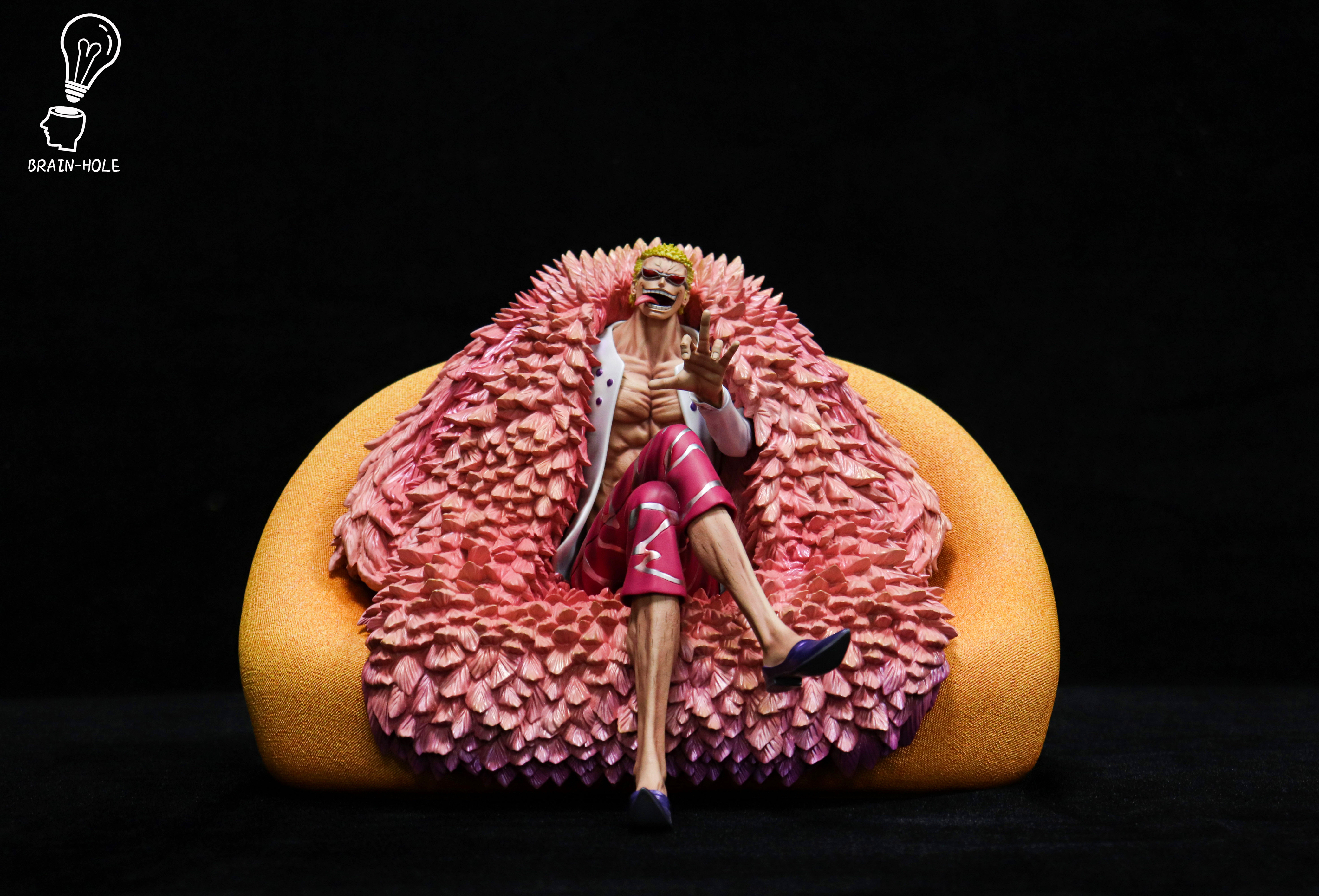 PRE-ORDER Brain Hole Studios One Piece Donquixote Doflamingo Statue(GK)
