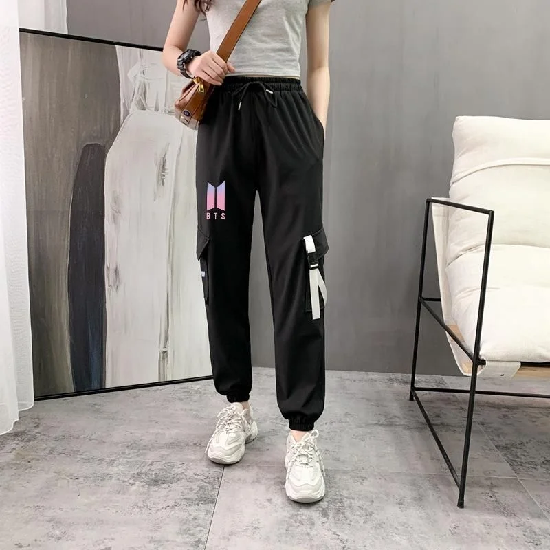 NewJeans BUNNIES CAMP SET-UP PANTS