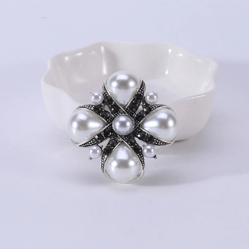 Pin Pearl Alloy Inlay Rhinestones Women’s Brooches