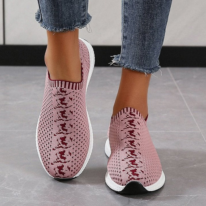 Women's flyknit slip on loafers Stretchy sock sneakers summer lightweight sports shoes