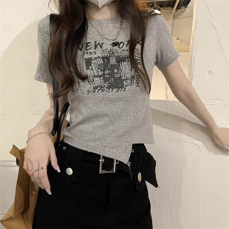 Uveng Uveng Girl Style Design Sense Short T-Shirt Summer 2024 New Irregular Chic Niche Ins Short Sleeve Shirt Women's Fashion
