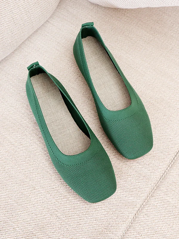 Solid Color Breathable Flat Shoes