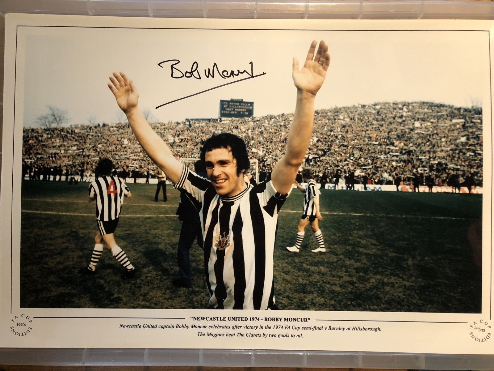 Newcastle United legend Bobby Moncur signed large Lt Ed 1974 FA Cup Photo Poster painting