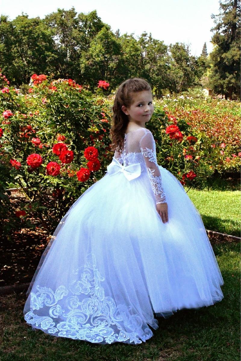  Oknass Beautiful Puffy Long Sleeves Flower Girls Dresses Tulle Lace With Beads Appliques