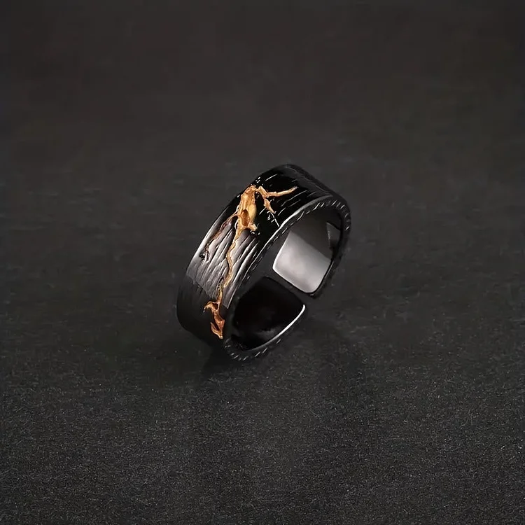 Coutureaura Golden Stone Ring