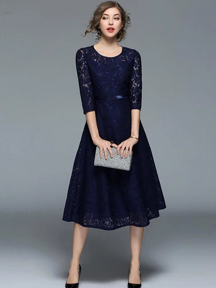 Elegant mid-length lace big dress