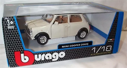Dronehint 1:18 Mini Cooper 1969 White black roof Opening parts Burago diecast 12036 Parts
