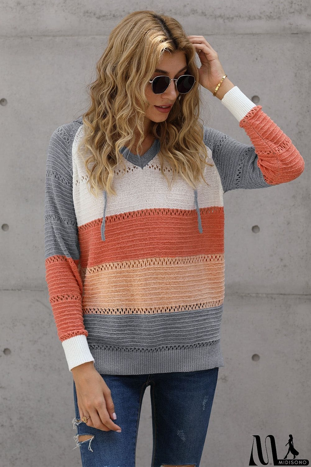 MidiSono - Classic Beach Bonfire Knitted Hoodie