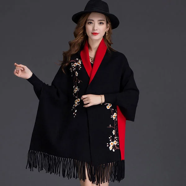 Large Size Wide Loose Shirt Knit Sweater Poncho Female Fashion Color Matching Tassel Decoration Sweater Poncho Women Spring