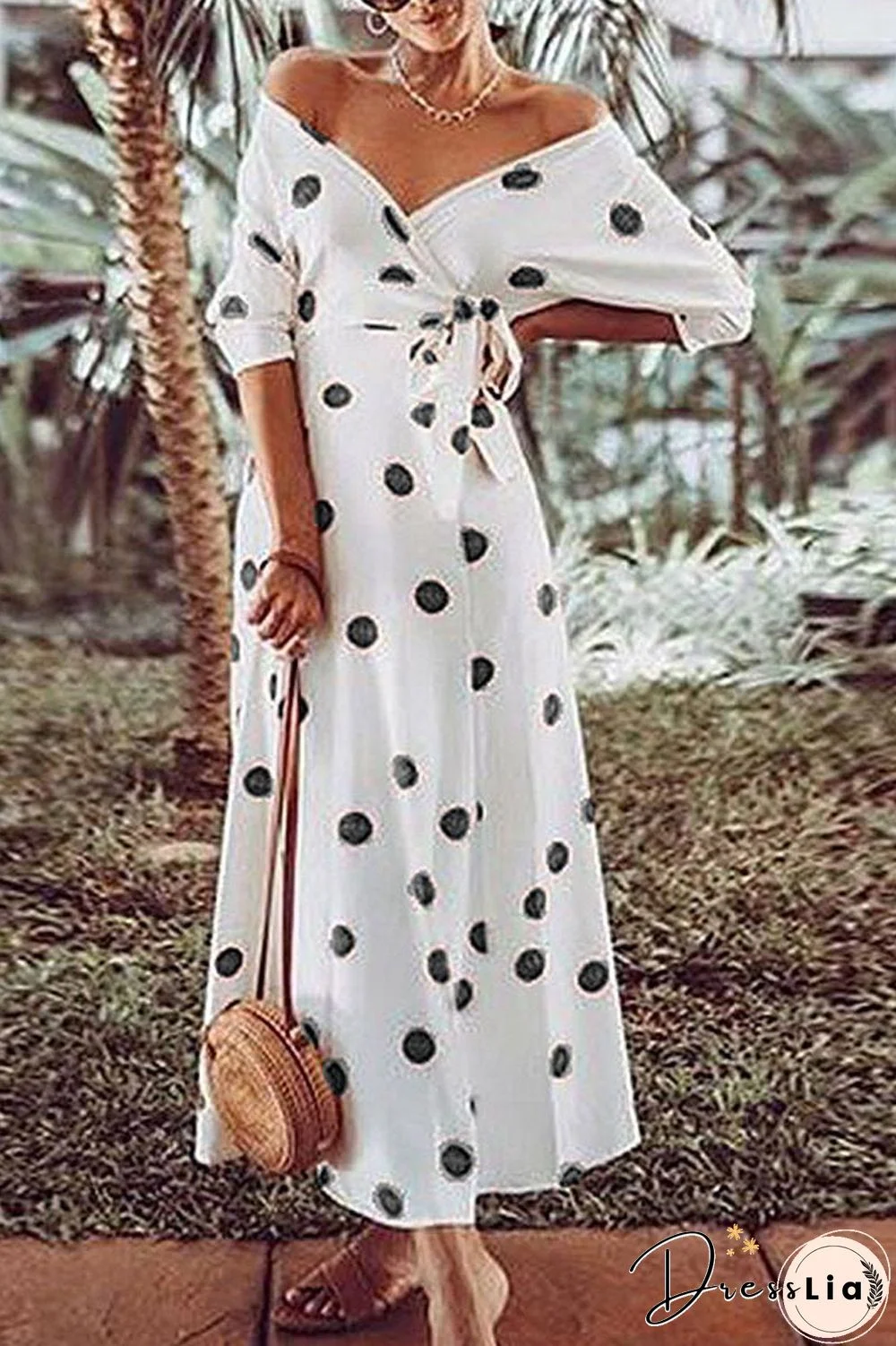 Polka Dot V-Neck Dress(With Belt)