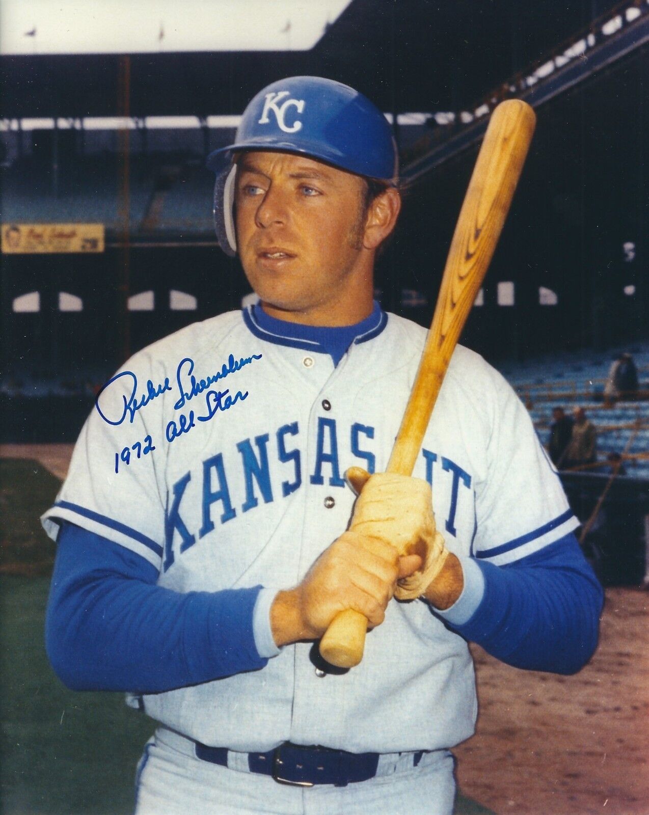 Signed 8x10 RICHIE SCHEINBLUM Kansas City Royals Autographed Photo Poster painting - COA