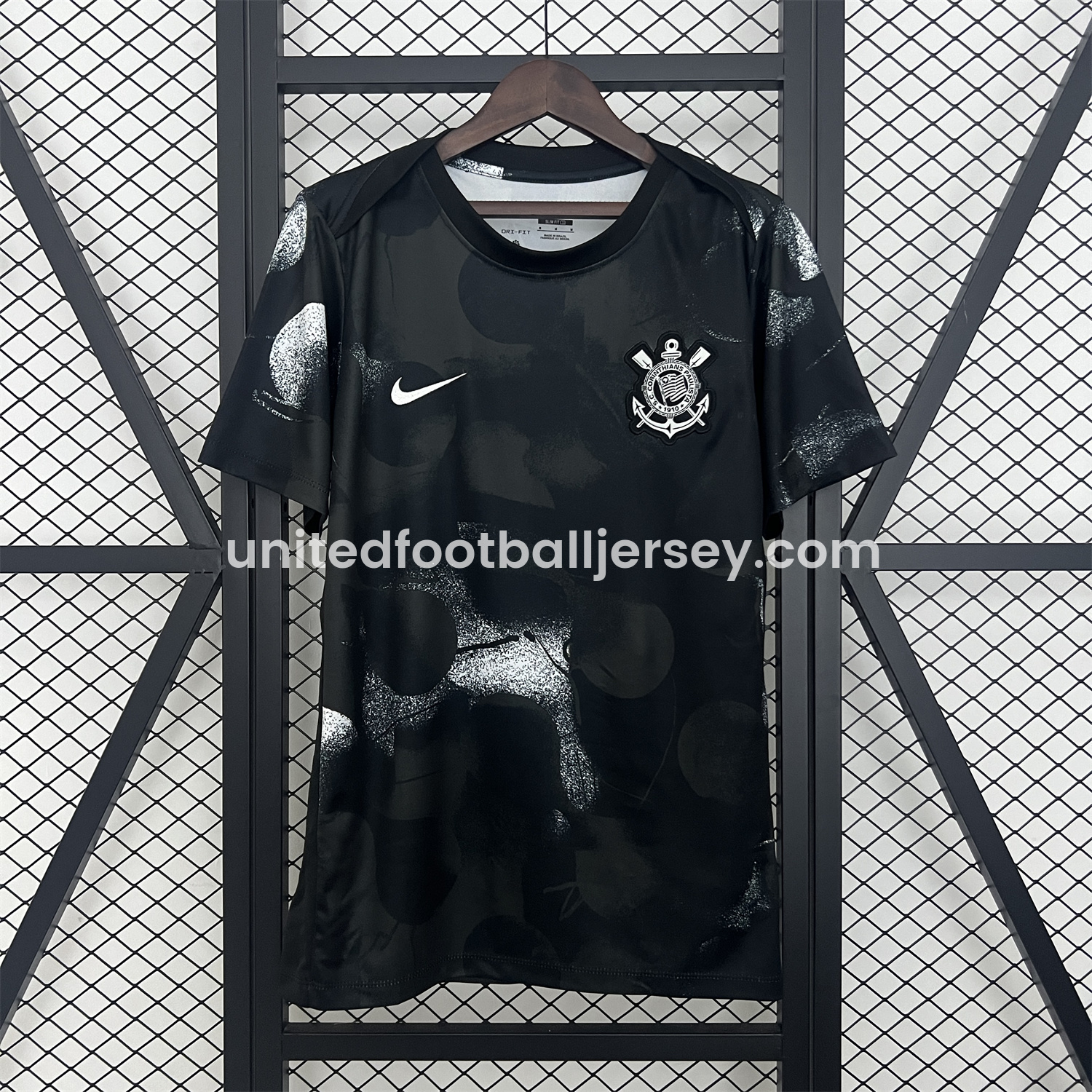 Corinthians 2025-26 Black Training Jersey - Fans Version