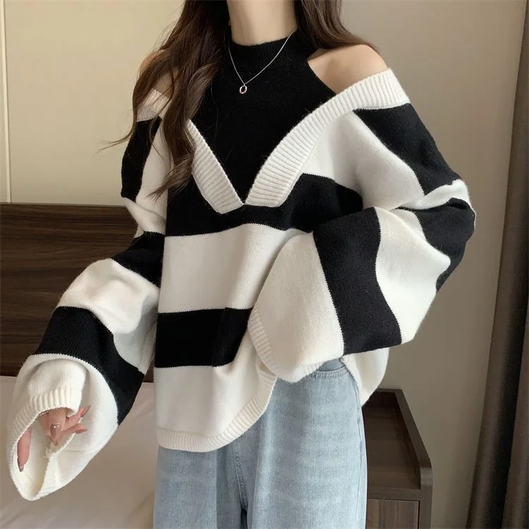 Uveng Uveng Fashion Hanging Neck-Cuffed Long-Sleeved Sweater Women's New Autumn And Winter Ocean Loose Thin Chic Top