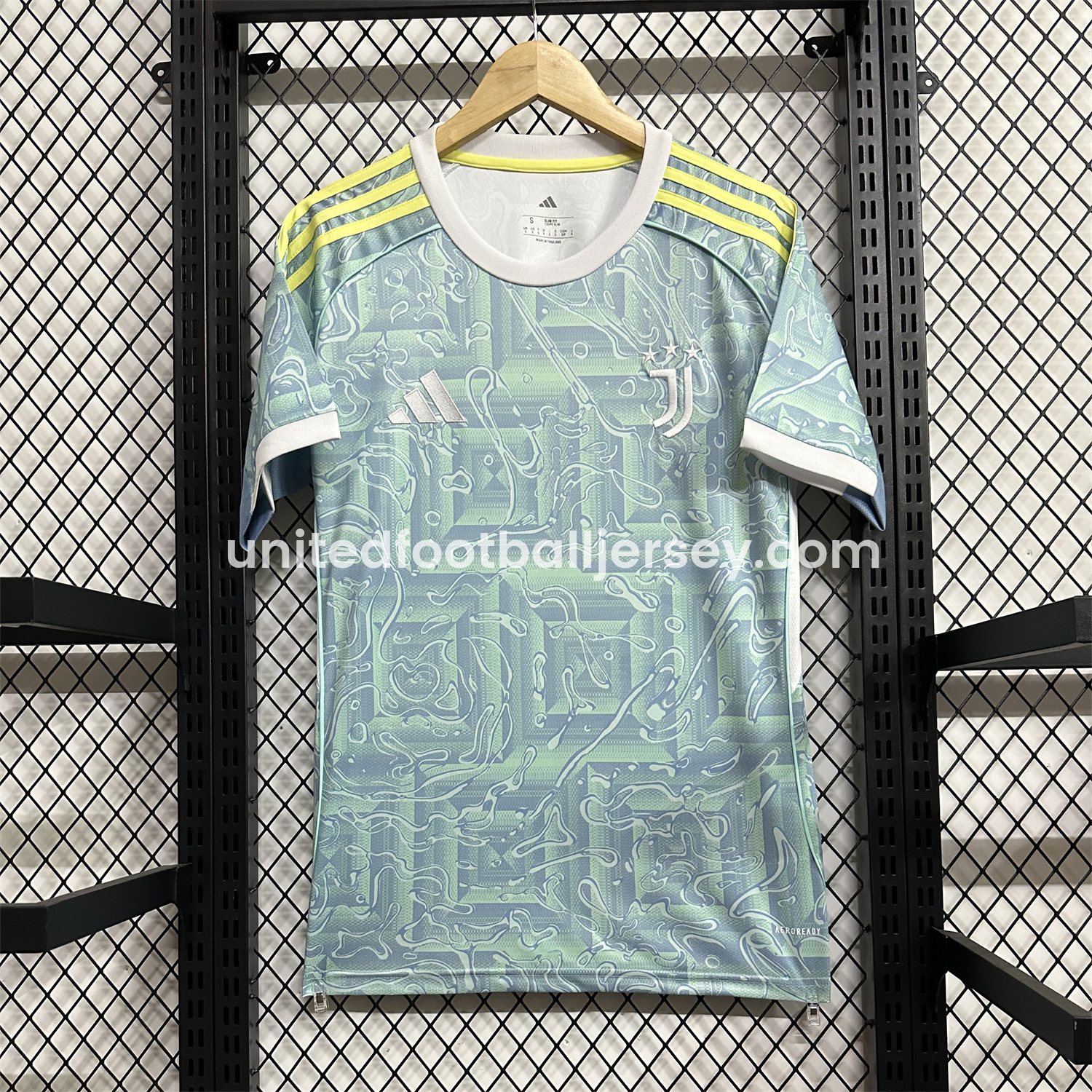 Juventus 25-26 Away Jersey (Leaked Version) - Fans Version