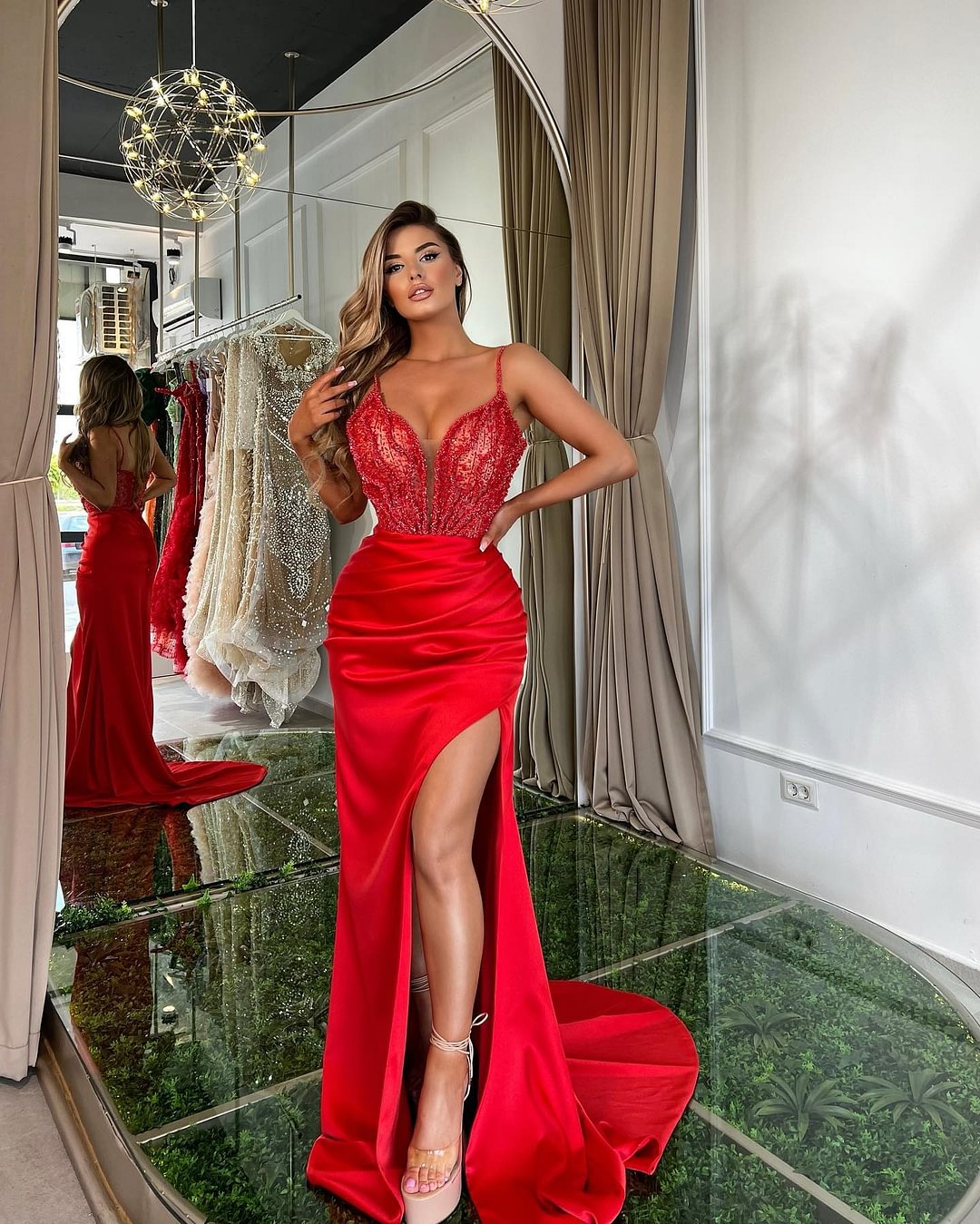 Daisda Stunning Red V-neck Sequins Sleeveless Split Prom Dress Gown