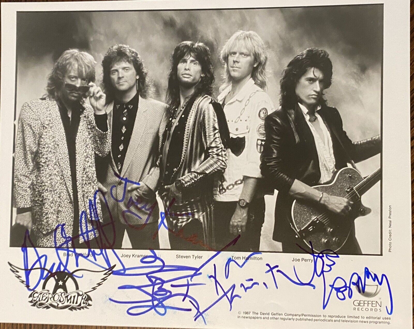 AAROSMITH BAND Signed Autographed 8x10 Photo Poster painting BxW (slight Smear Read Listing )