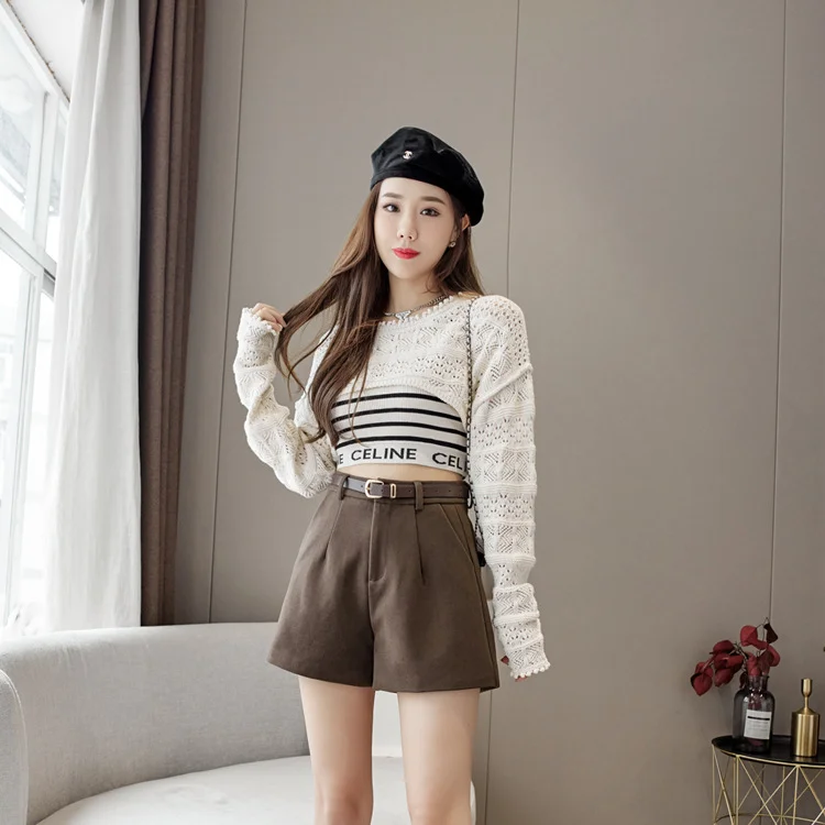 Breakjstore Black Woolen Shorts Female Spring And Autumn Outside Wearing Small Tall Waist Wide Leg Pants 2025 New Show Thin Bottom Boots Pants