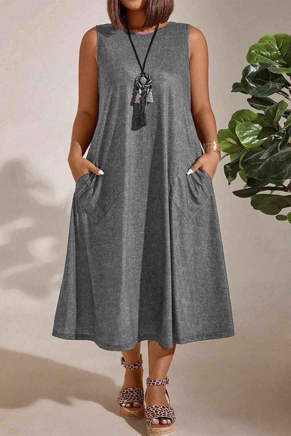 Plus Size Everyday Gray Sleeveless Pocket Midi Dress 2024 - Flycurvy 