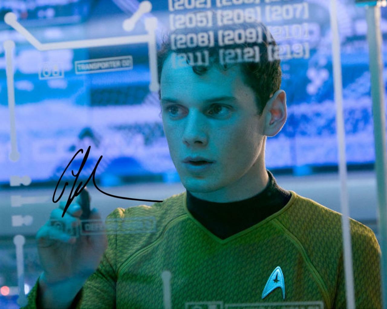 Anton Yelchin STAR TREK BEYOND SIGNED AUTOGRPHED 10 X 8