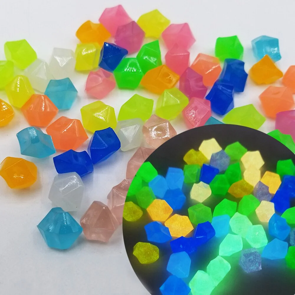 300 pcs/Pack Luminous Little Stones Garden Decor Glow In Dark Decorative  Outdoor  Fish Tank Rocks