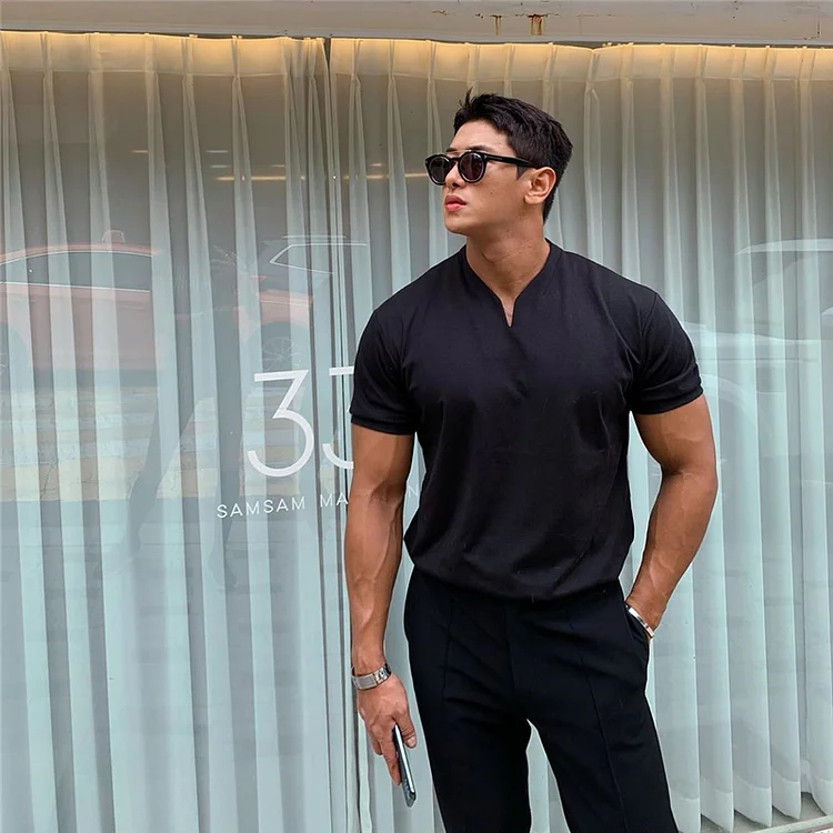 New V-neck Men's Slim Fitness Casual Summer Short Sleeve T-Shirt