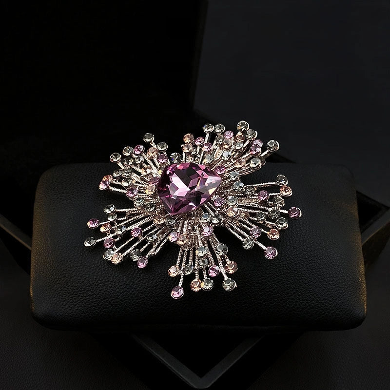 Luxury Emerald Crystal Brooch Women’s Retro Exaggerated Fashion Corsage New Elegant Full Diamond Pin Accessories
