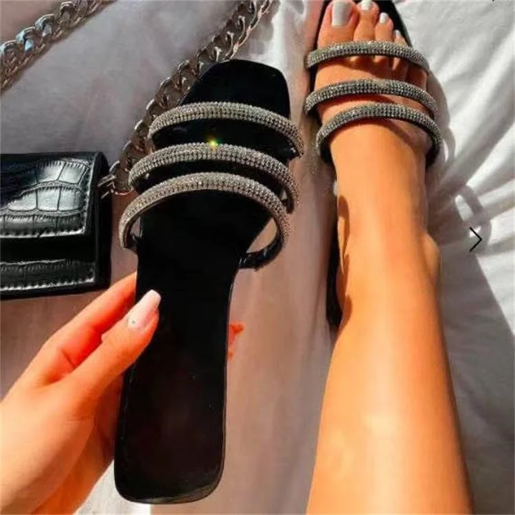 Trendy Oversized Diamond Strip Sandals | IFYHOME