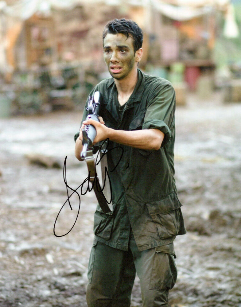 Jay Baruchel Tropic Thunder autographed Photo Poster painting signed 8x10 #3 Kevin Sandusky