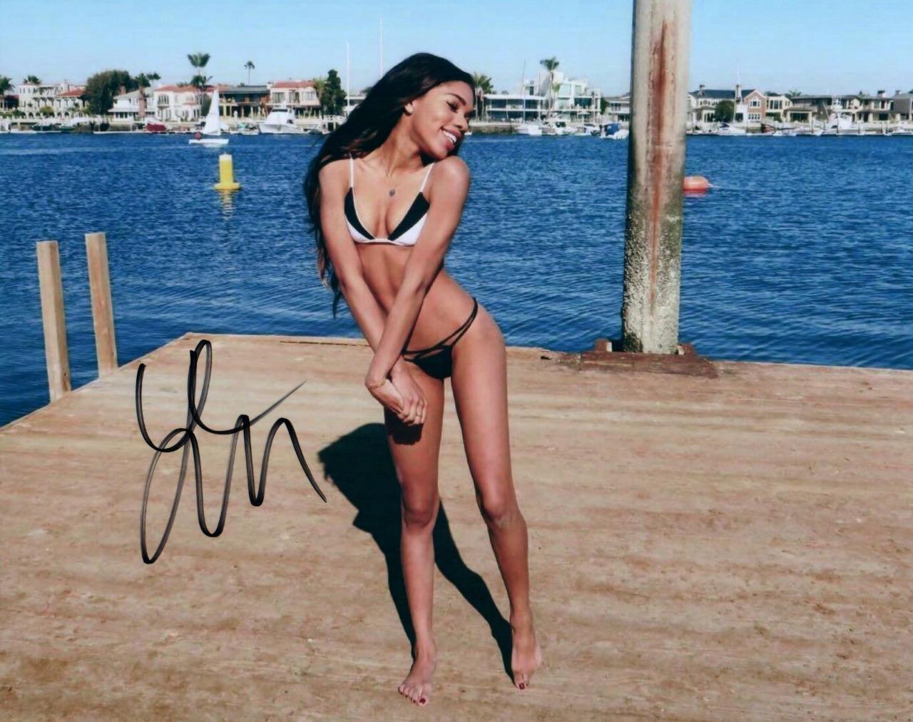 Teala Dunn 8x10 signed Photo Poster painting autographed Picture + COA