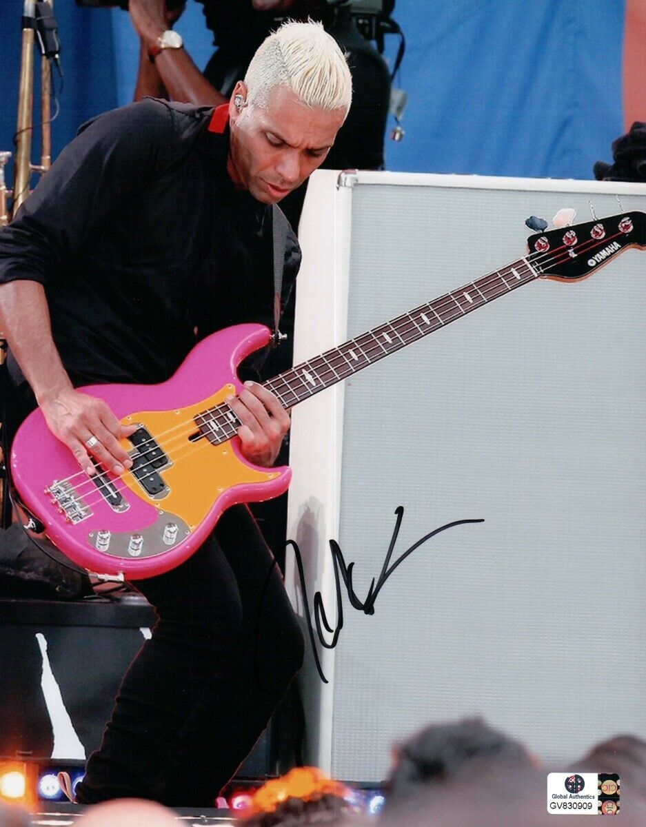 Tony Kanal Signed Autographed 8X10 Photo Poster painting No Doubt Bassist Performing GV830909