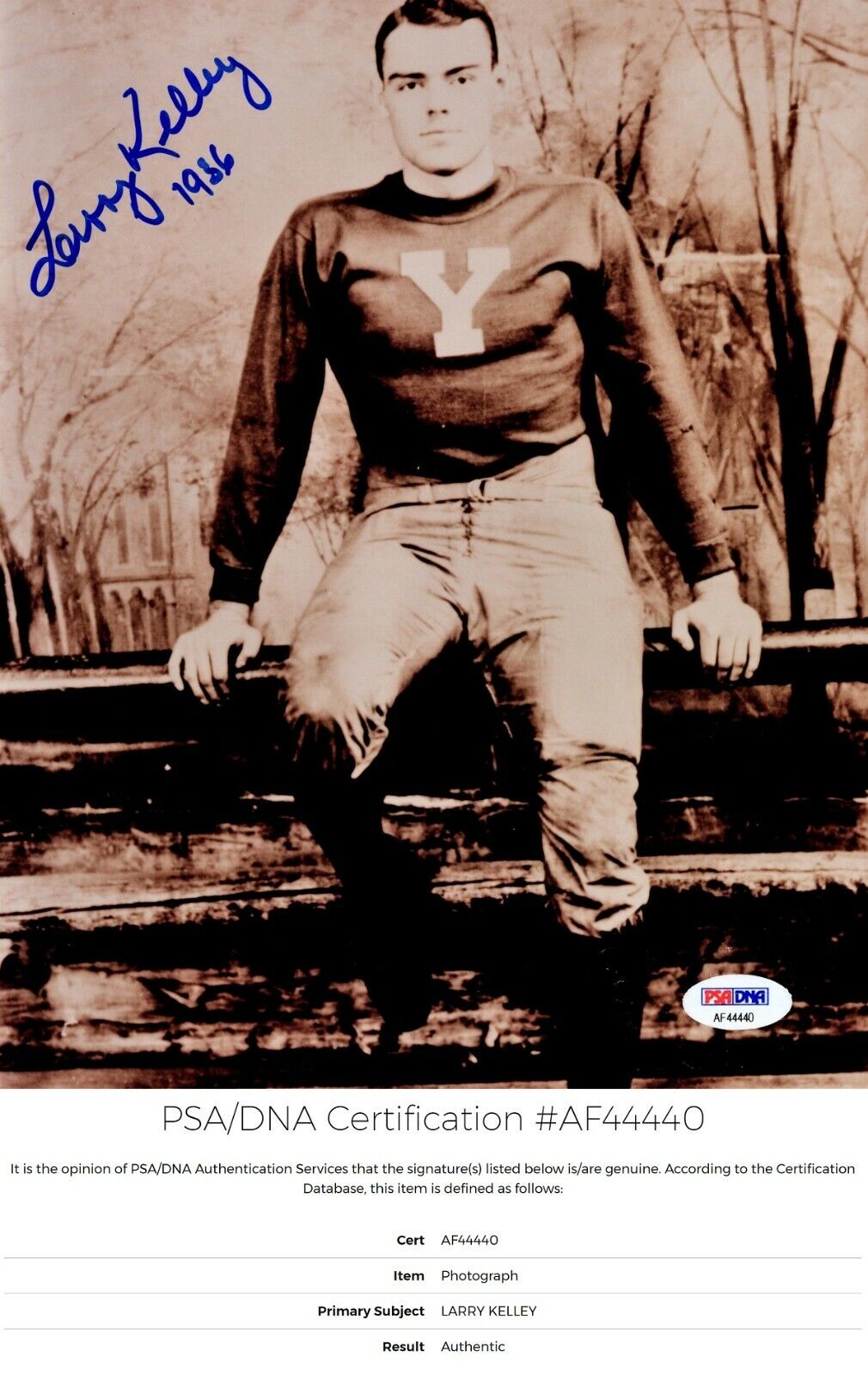 Larry Kelley Signed - Autographed Yale 1936 Heisman 8x10 Photo Poster painting + PSA/DNA Sticker