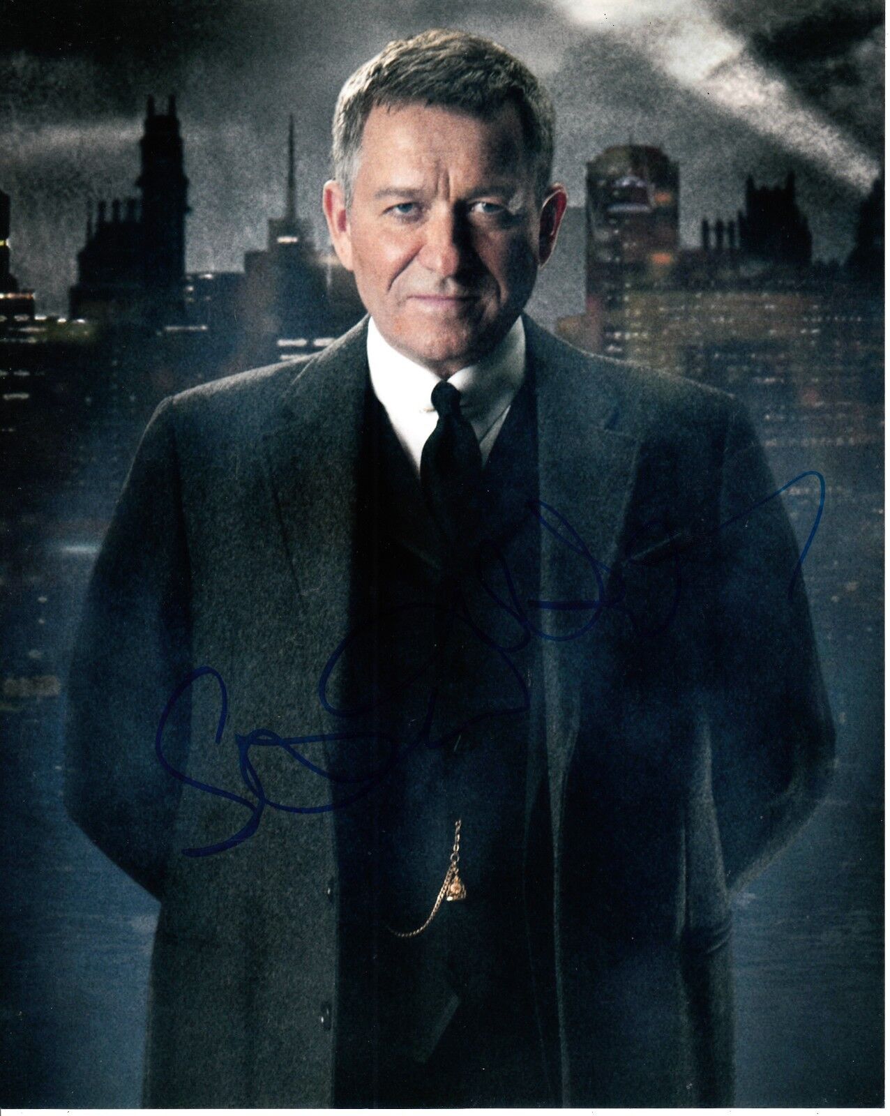 SEAN PERTWEE SIGNED GOTHAM Photo Poster painting UACC REG 242 (3)