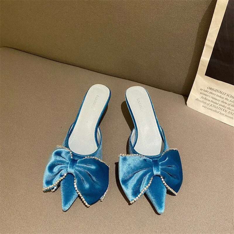 Fall Women's Velvet Slippers 2021 Korean Version New Chic Bow Rhinestone Slippers Stiletto Closed Toe Slippers Women's Sandals