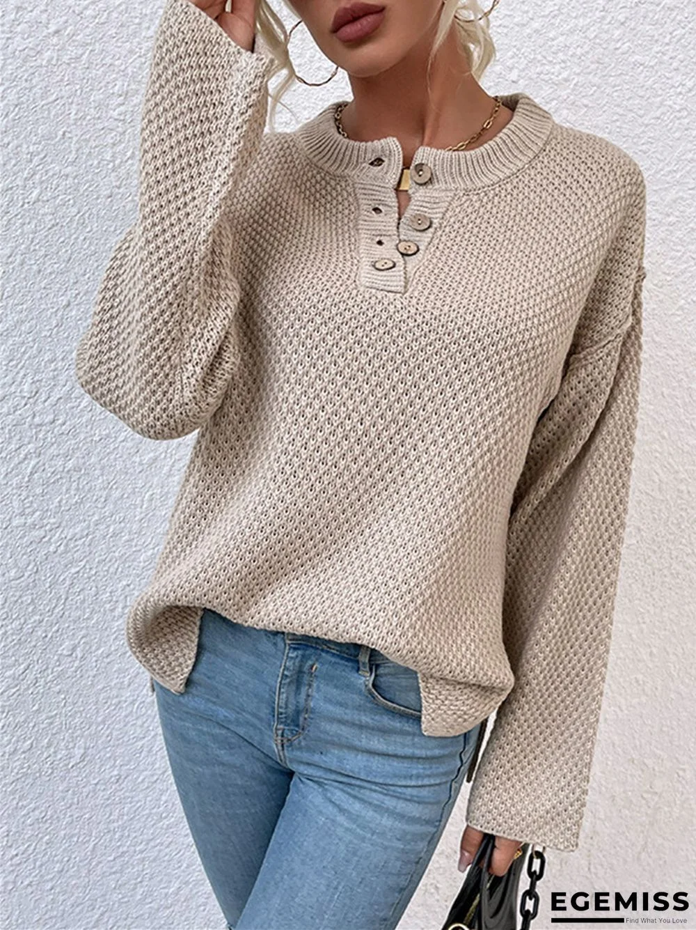 Casual Solid Color Sweater with Round Neck and Buttons | EGEMISS