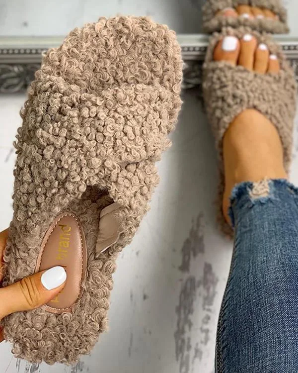Solid Fluffy Crisscross Design Flat Sandals