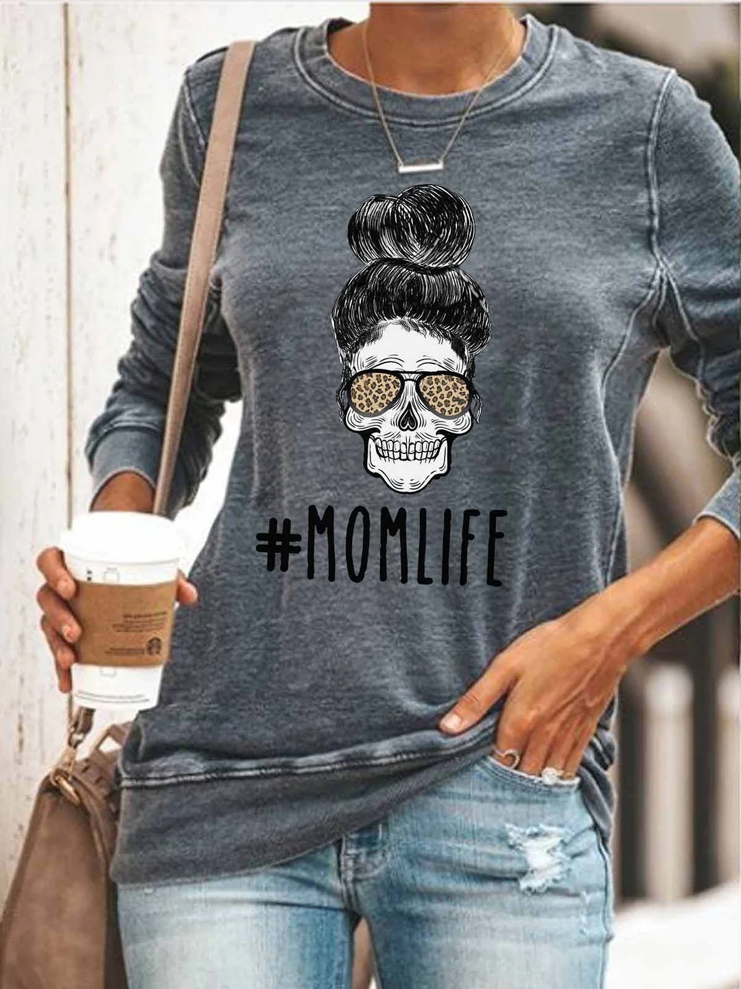 MOMLIFE Skull Sweatshirt