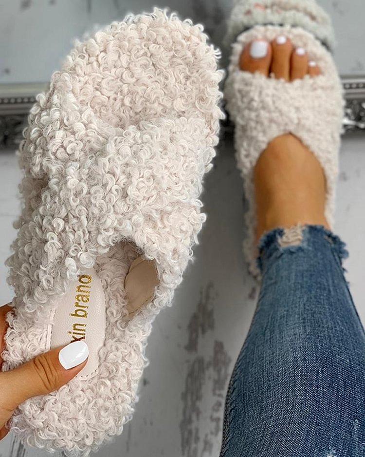Solid Fluffy Crisscross Design Flat Sandals