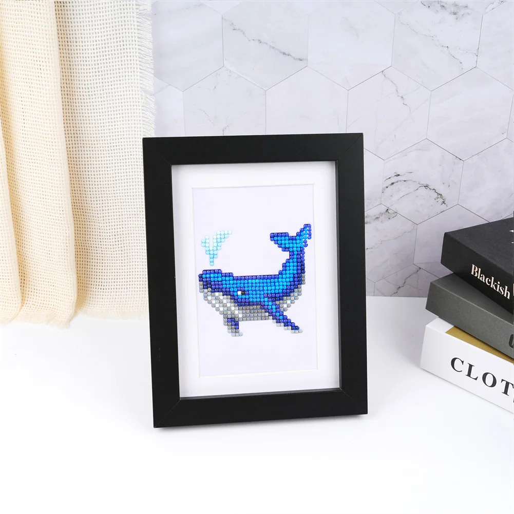 8pcs Marine Animal DIY Mini Partial Round Diamond Painting Set Desktop Decor No Frame(12*17cm)