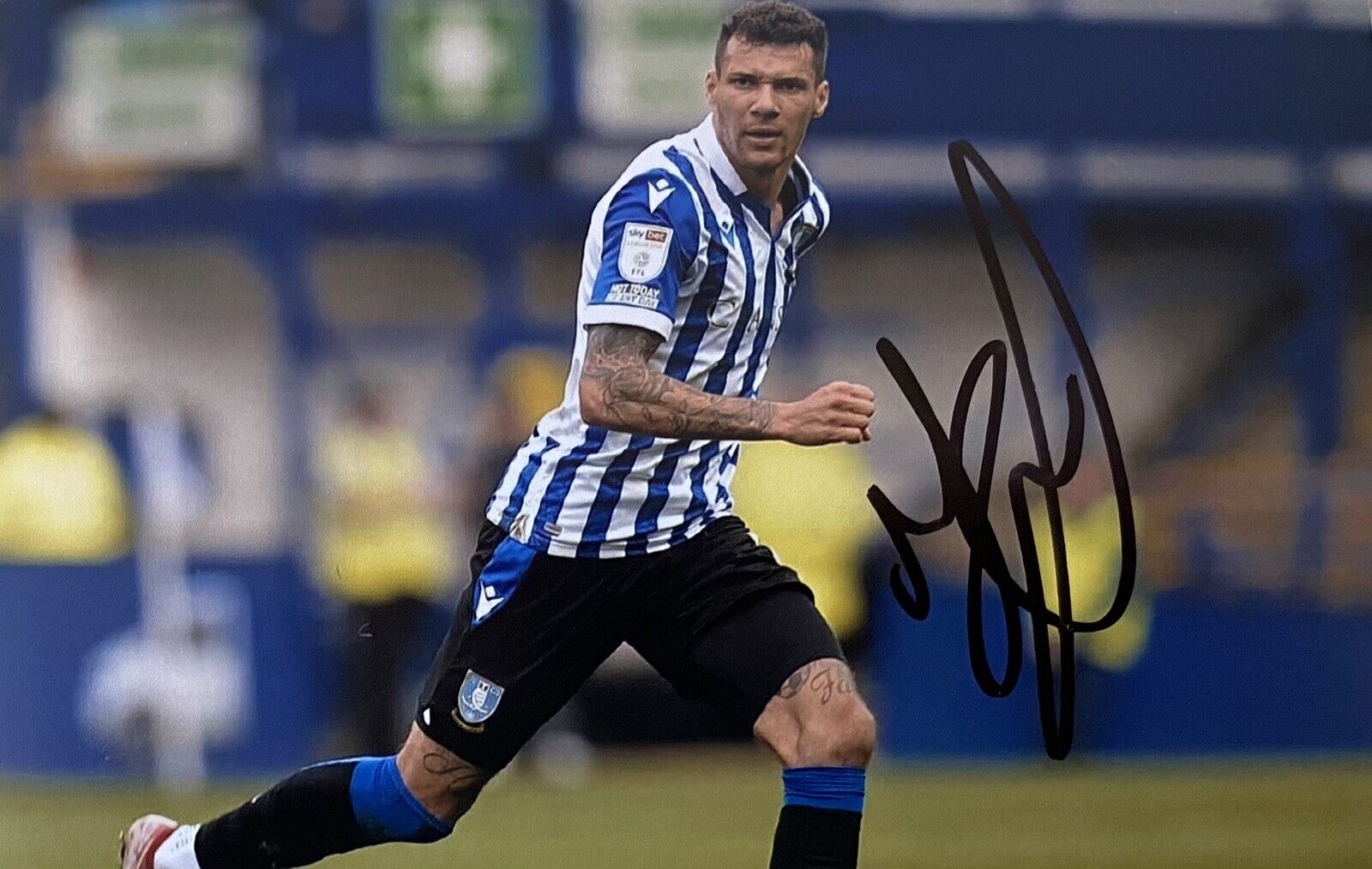 Marvin Johnson Genuine Hand Signed Sheffield Wednesday 6X4 Photo Poster painting