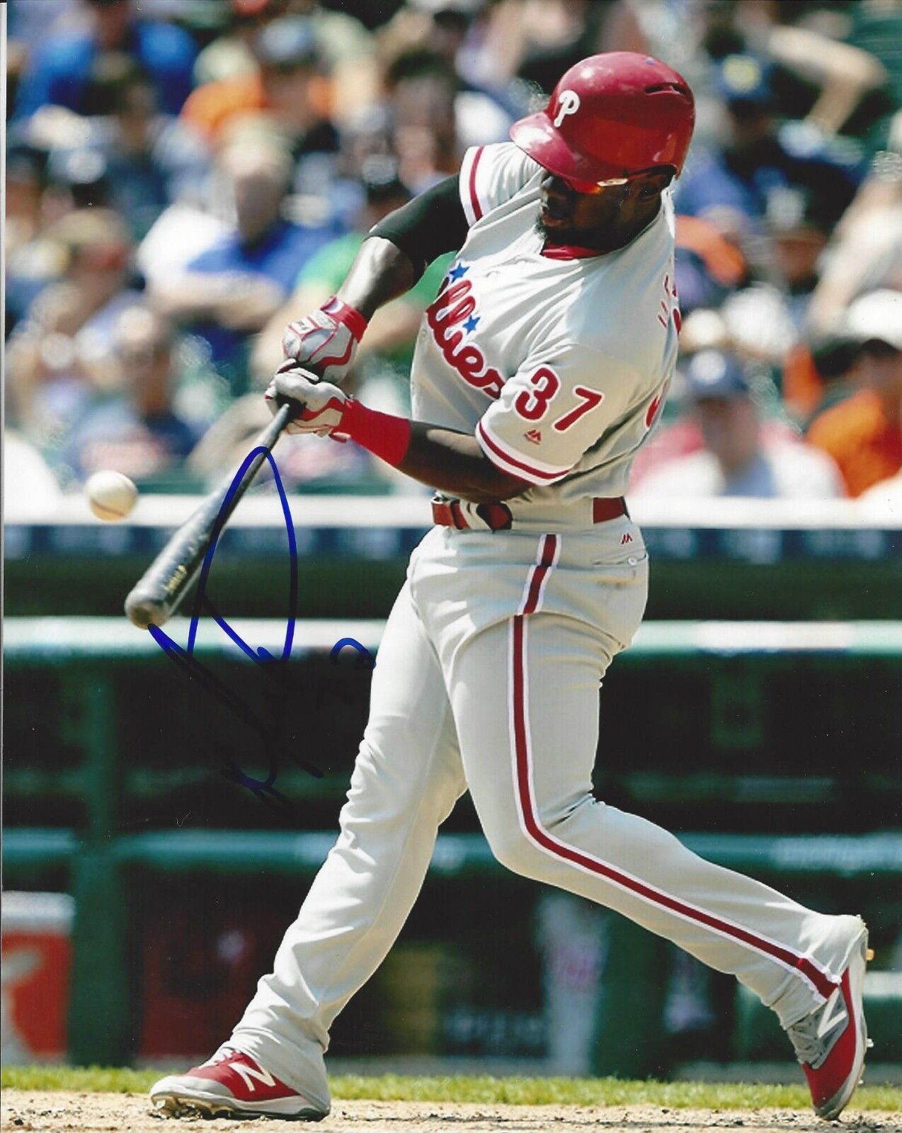 Odubel Herrera Autographed 8x10 Philadelphia PhilliesA131