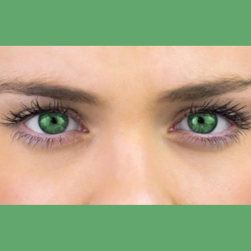 Brilliant green (12 months) contact lenses