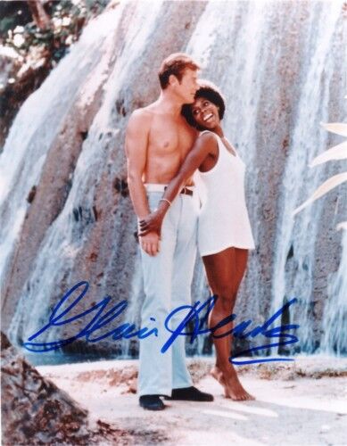 GLORIA HENDRY SIGNED 007 JAMES BOND 8x10 Photo Poster painting 2 UACC & AFTAL RD AUTOGRAPH