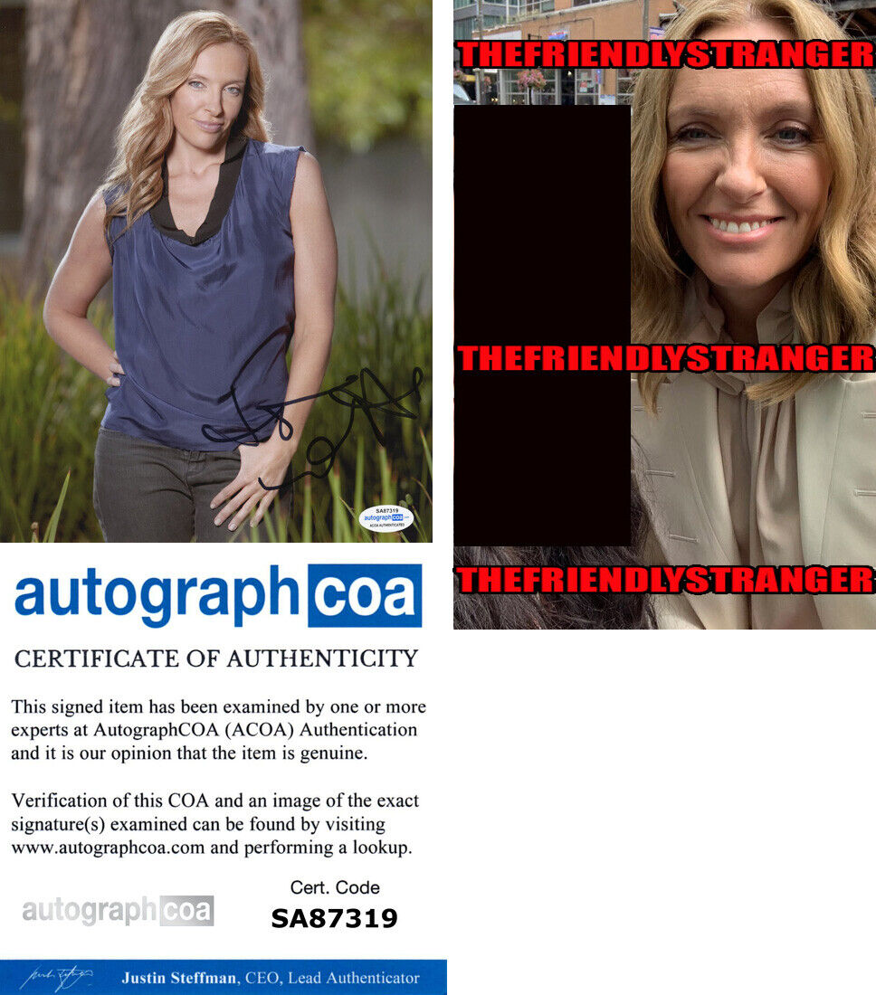 TONI COLLETTE signed Autographed 8X10 Photo Poster painting b PROOF - Nightmare Alley ACOA COA