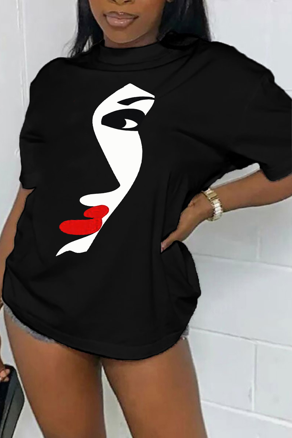 Plus Size Casual T-Shirt Black Portrait Spring Summer Round Neck Short Sleeve T-Shirt