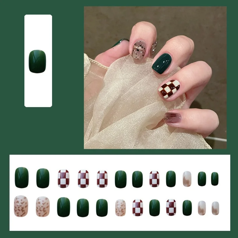 false nails short Green Solid Color with Gold Foil and Shell 3D Decoration Fake Nails Cute Bride Fake Nails Full Nail Tips-Nail Inspo