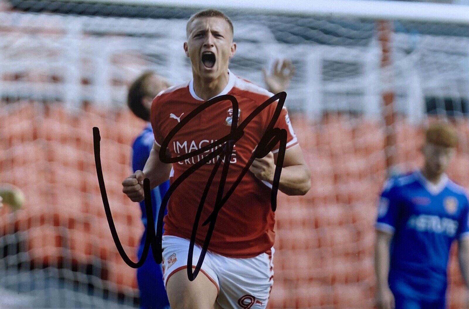 Luke Norris Genuine Hand Signed Swindon Town 6X4 Photo Poster painting