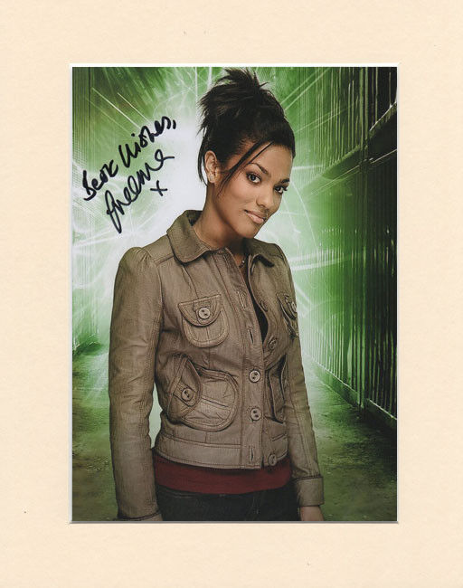 MA AGYEMAN MARTHA JONES DOCTOR DR WHO PP MOUNTED 8X10 SIGNED AUTOGRAPH Photo Poster painting