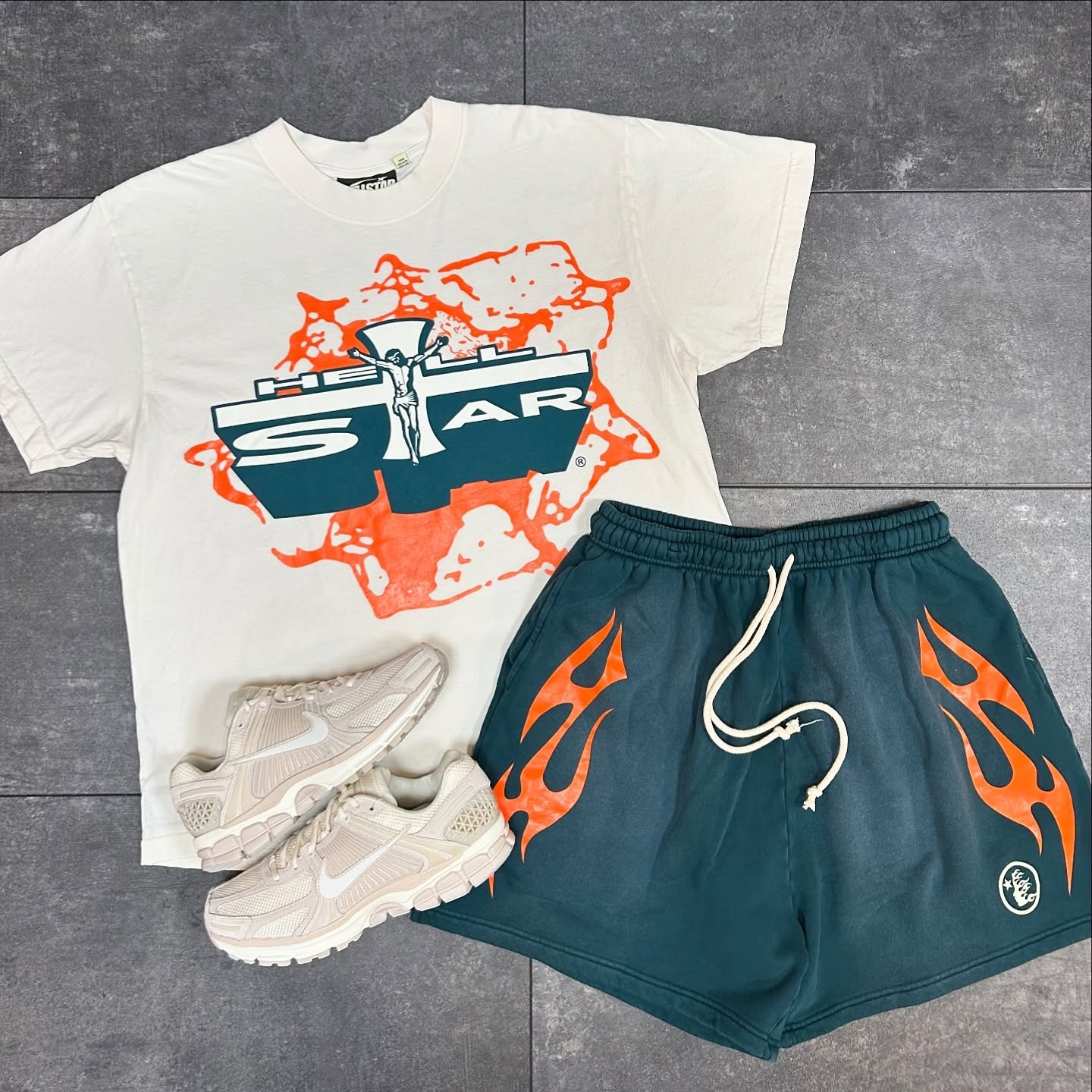 Hellstar Jesus Emblem T-Shirt And Shorts Co-Ord